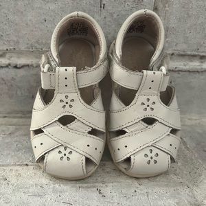 Striderite Sandles, Size 4M